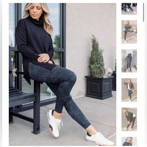 NWT Spanx Look At Me Now Seamless Leggings Black Camo Sz 1X - Picture 1 of 7